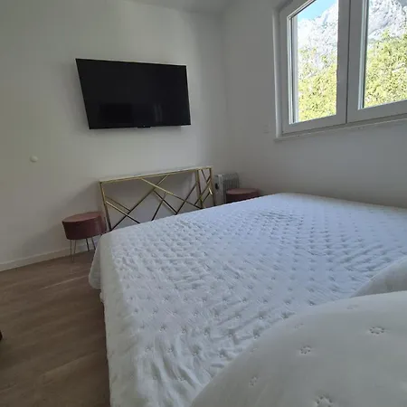 Apartman Miami *