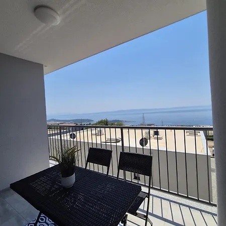 Miami Veliko Brdo (Makarska)